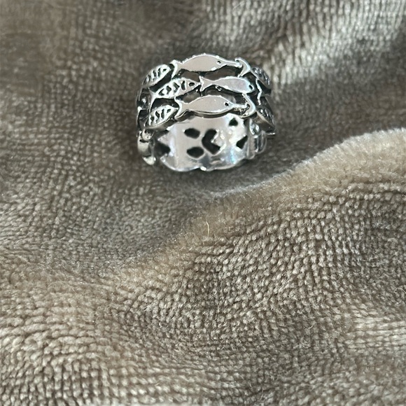 Fish Design Ring Adjustable - Picture 12 of 15